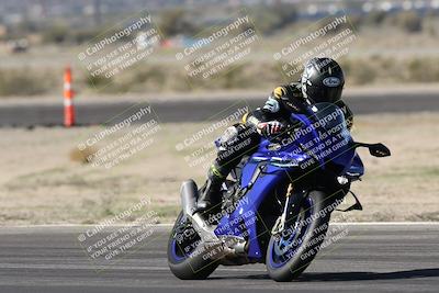 media/Jan-15-2026-Racers Edge (Thu) [[dfebeb70ab]]/3-B Group/Session 2 (Turn 11)/